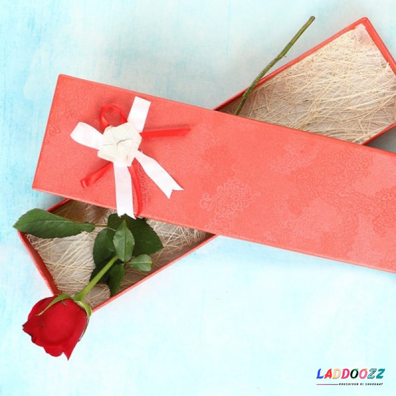 Red Rose in a gift box