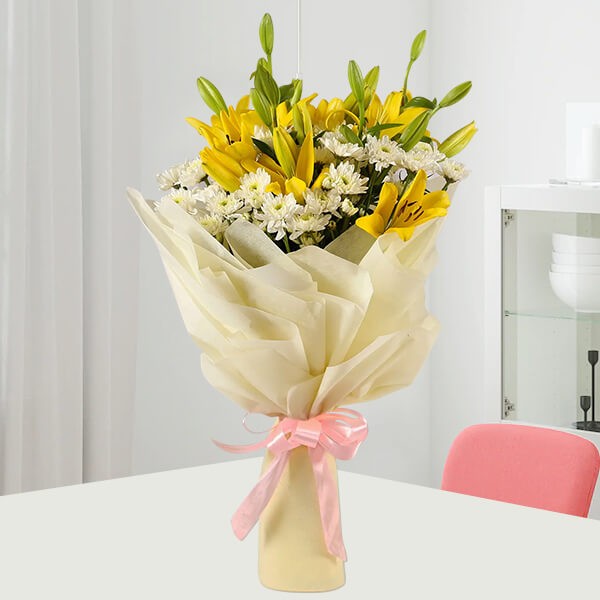 Daisies & Lilies Mixed Bouquet 