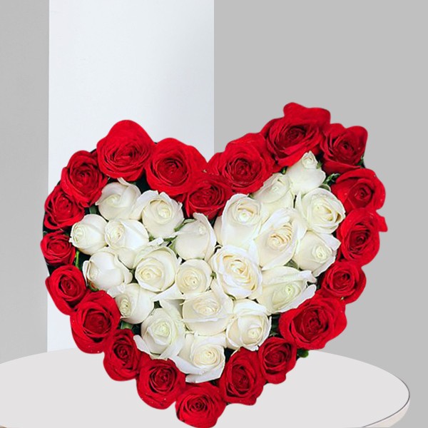 Hearty Sensation  40 Red and White Roses