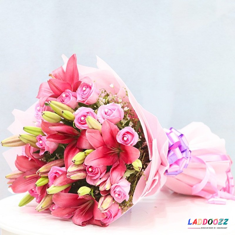 Pink Roses with Lilies Flower Bouquet