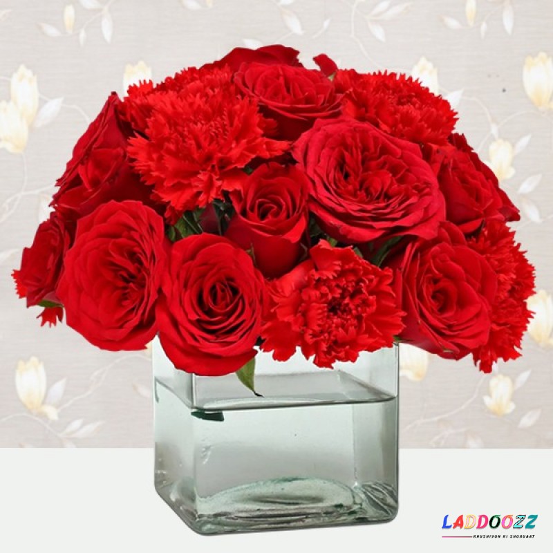 Vase of Roses N Carnations 
